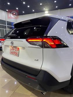 تويوتا راف 4